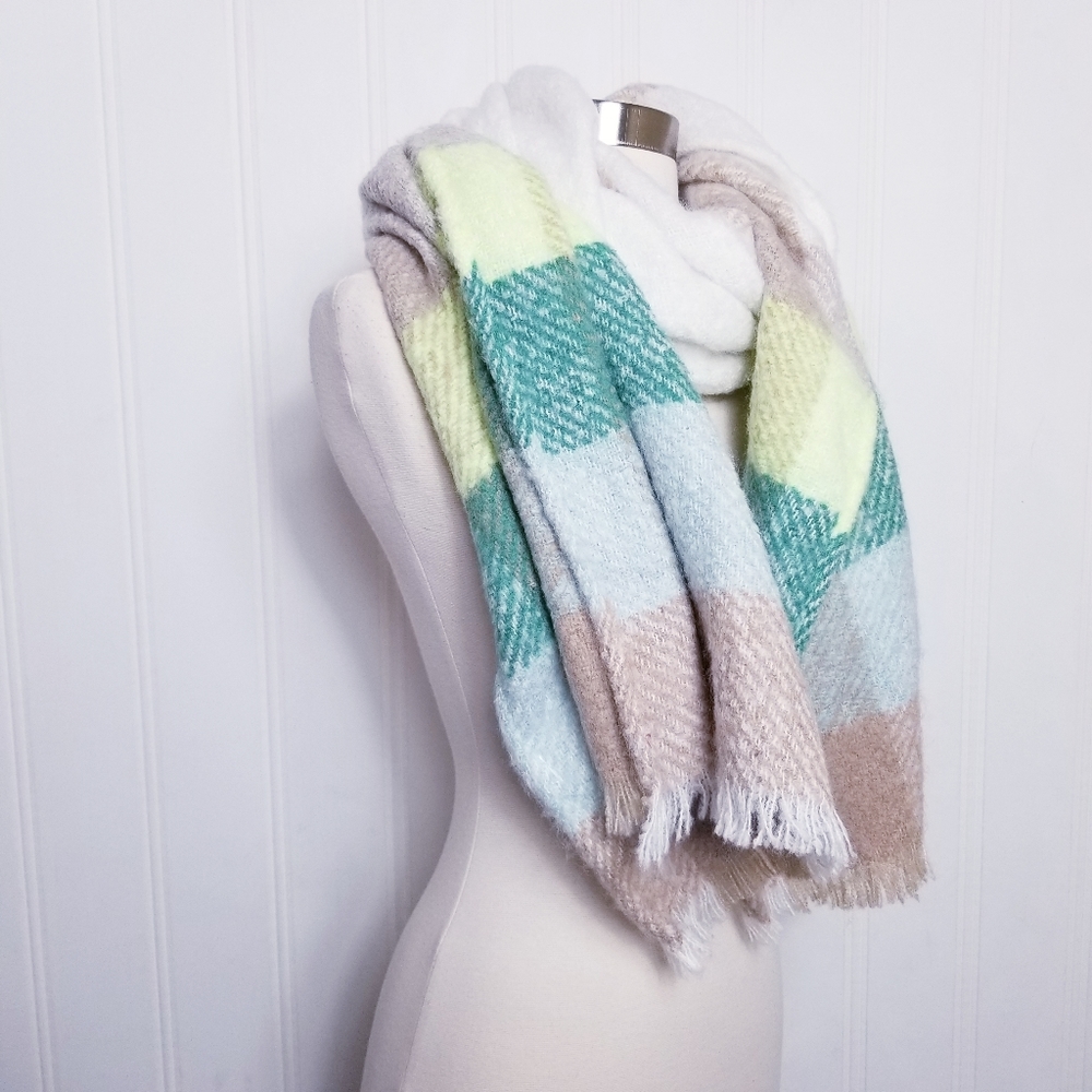 NWT LOFT Blanket Scarf OS Striped Fringe Wrap Shawl Tan Blue Green Yellow Winter